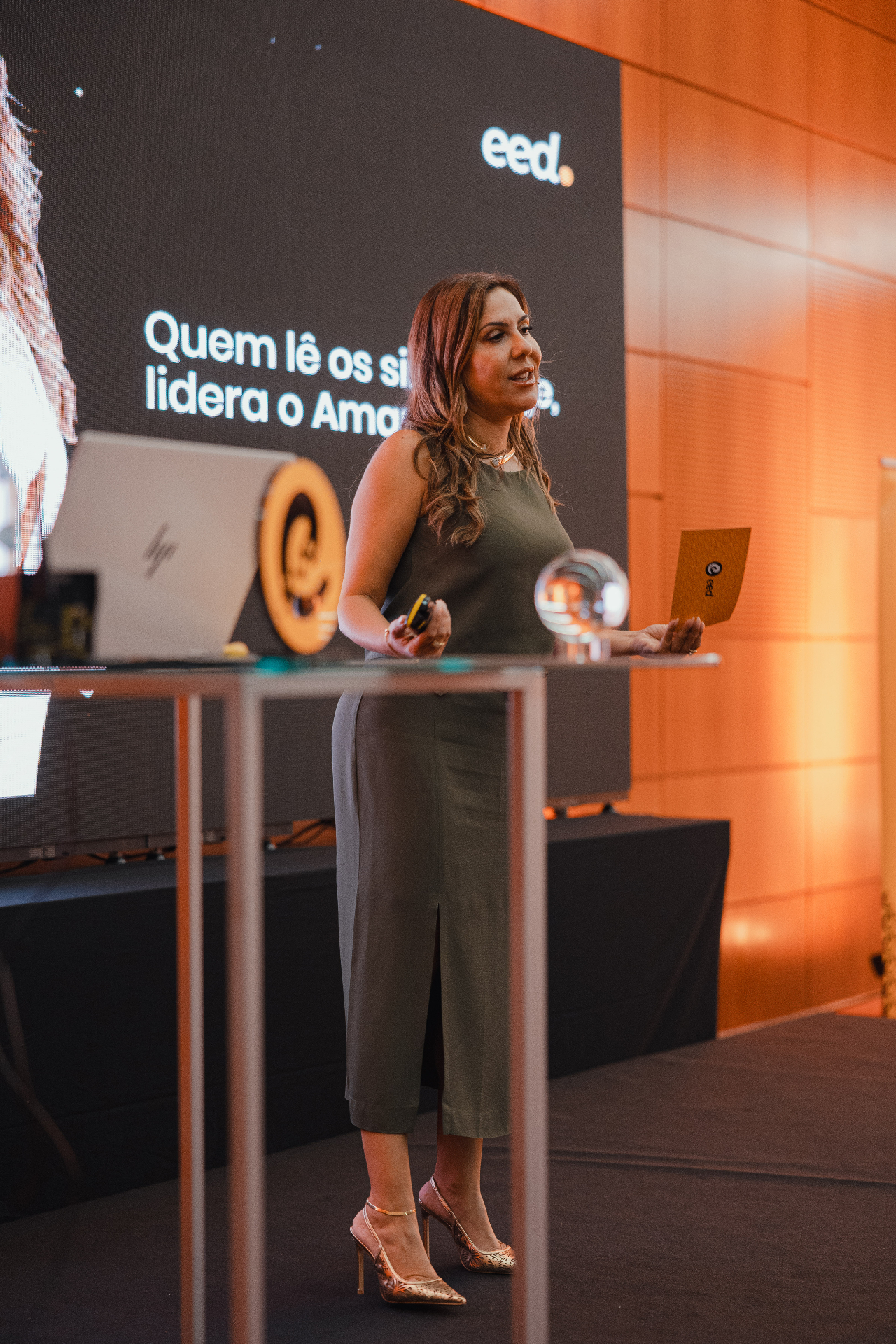 Ana Cristina Rosa on stage